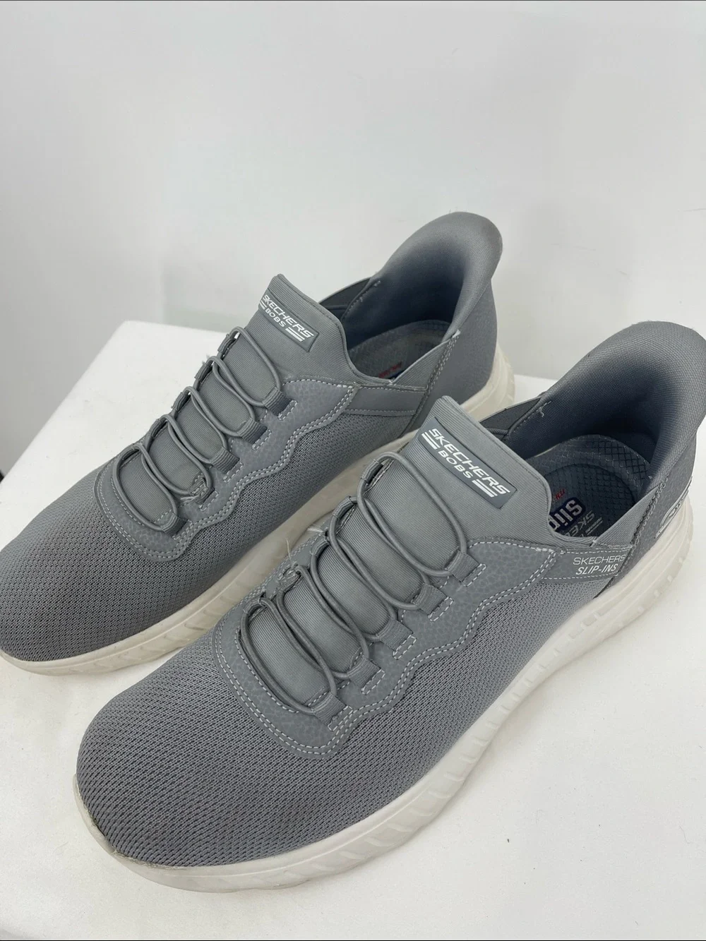 Skechers slip athletic